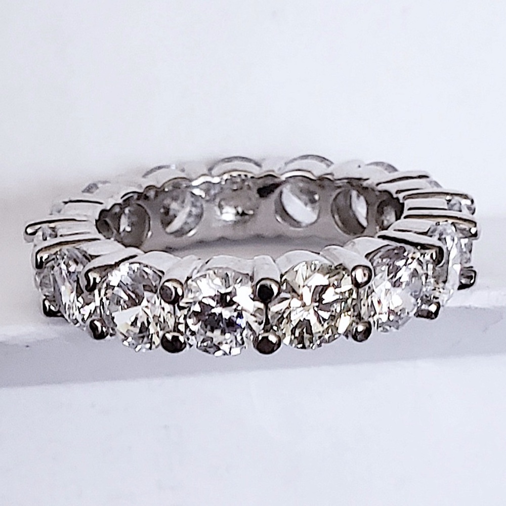 14kt White Gold 8.83ct Genuine Diamond & Sapphires Eternity